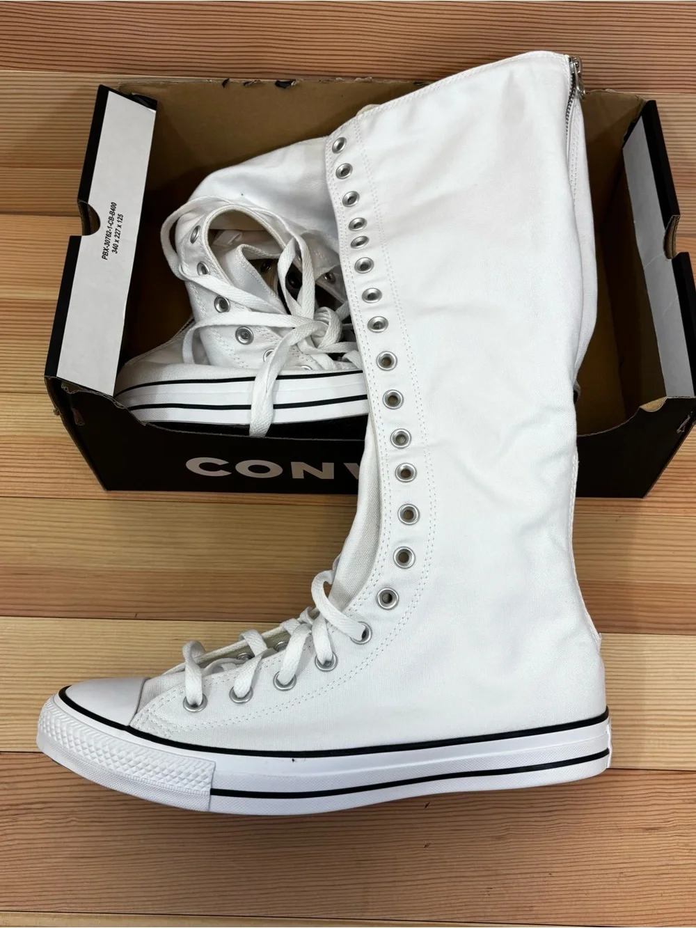 Converse women’s brand